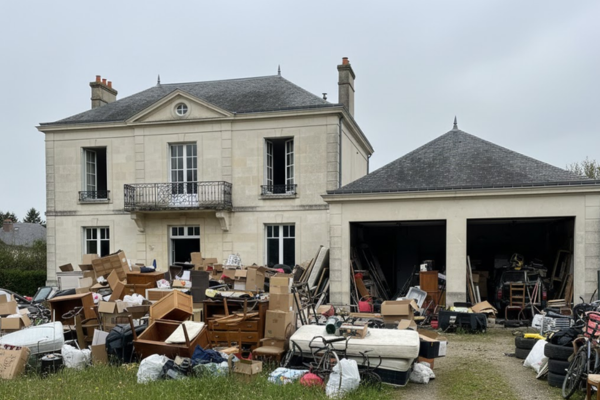 Avant débarras - Grande propriété 200m² Yvelines encombrée