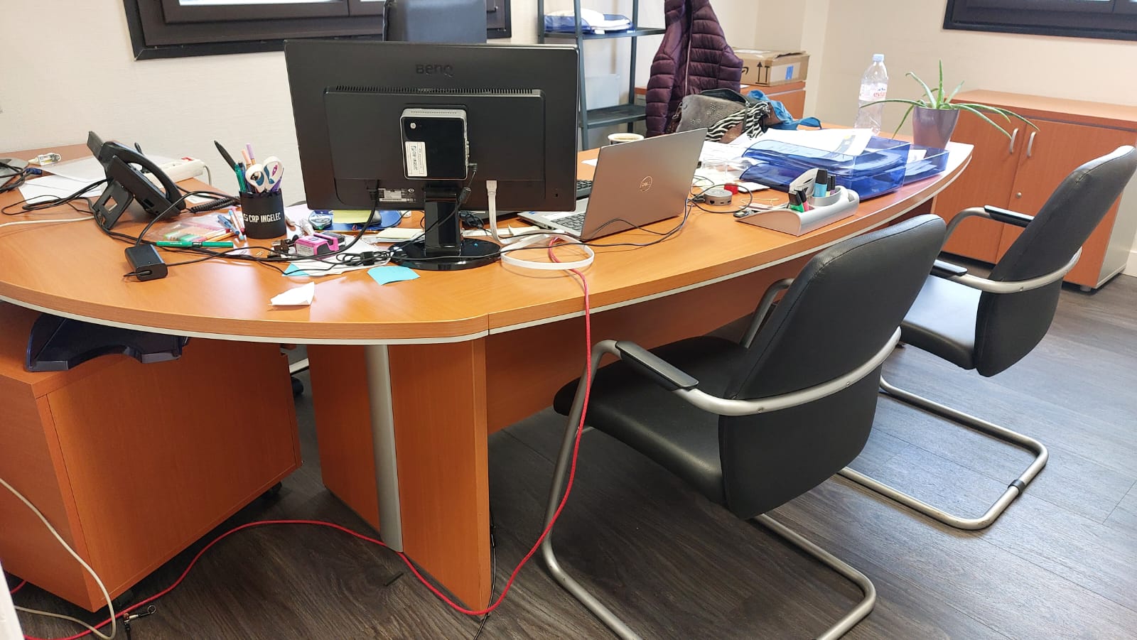 Débarras de mobilier de bureau — OnLeveTout